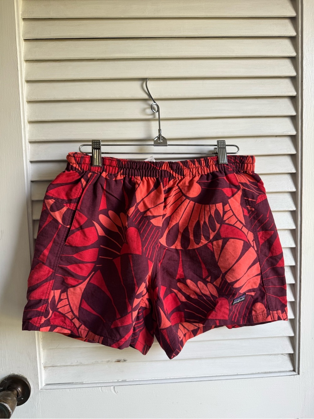 Patagonia Women’s Red and Burgundy Tropical Print Shorts
